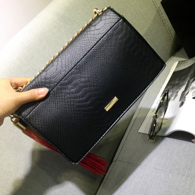 Túi Clutch Aldo Xuất thêu hạc