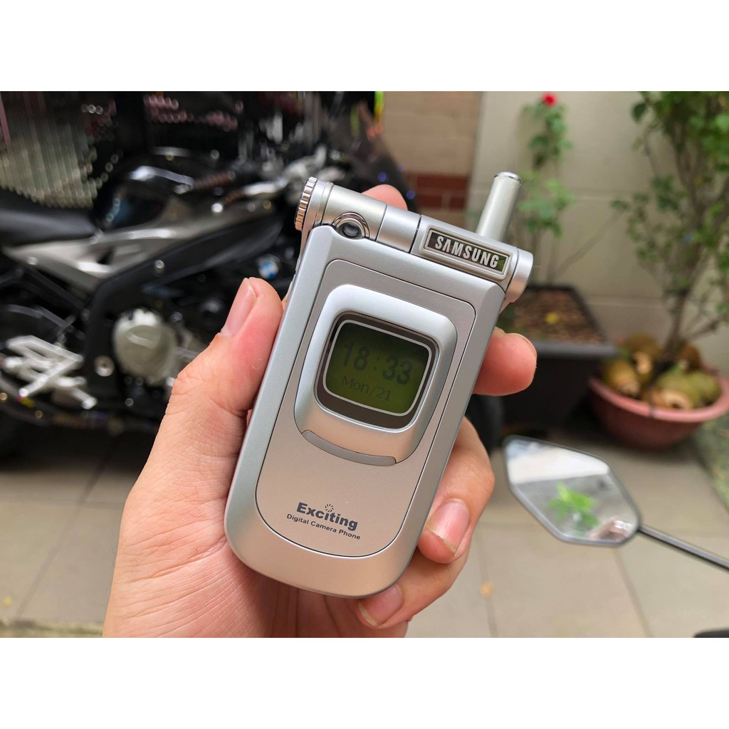 Điện thoại Samsung SGH-V205 chính hãng
