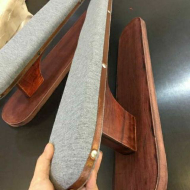 Cầu ui tay áo . Ống quần