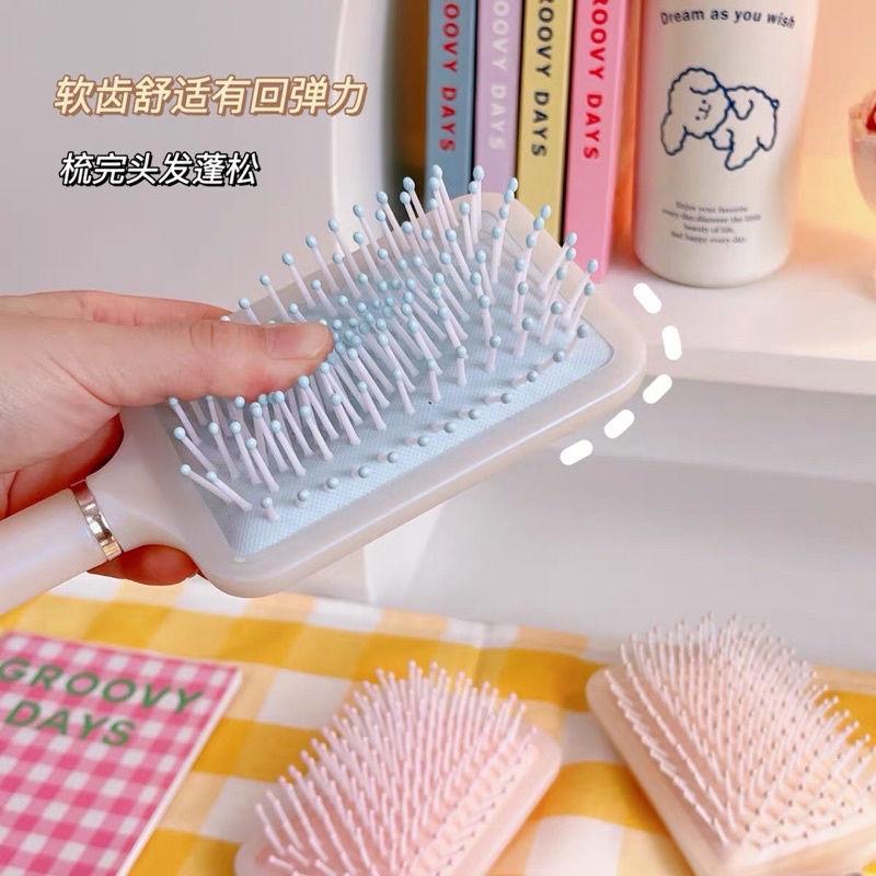 LƯỢC MÁT XA DA ĐẦU