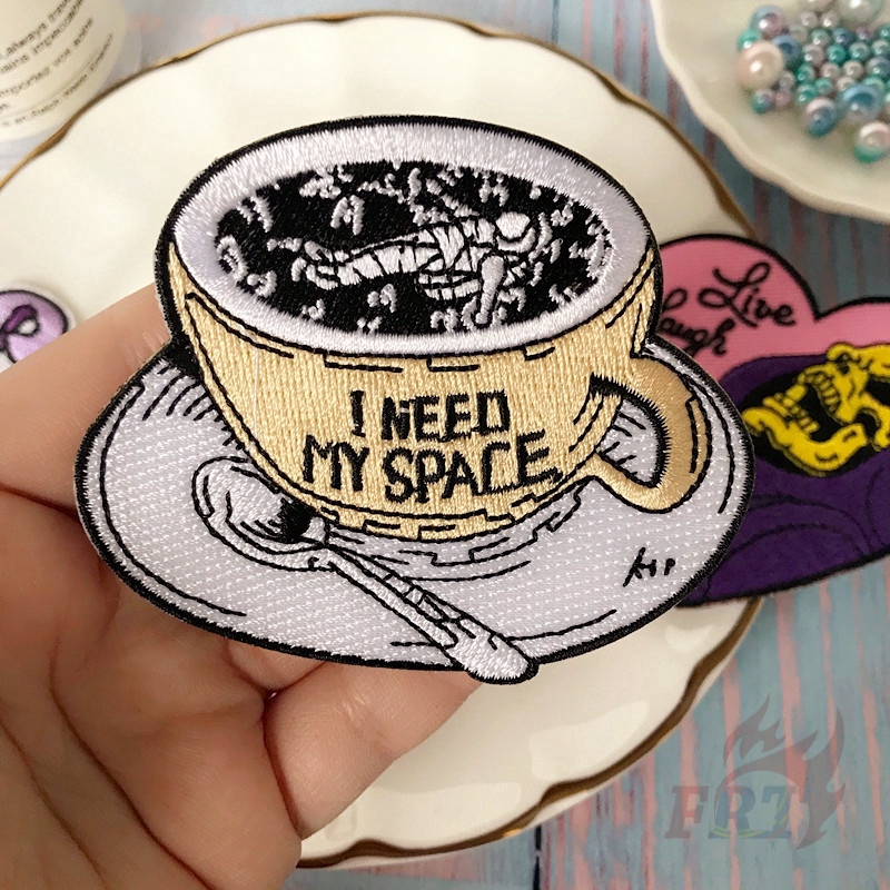 Set 1 / 5 Miếng Vá Quần Áo Hình Chữ Tiếng Anh