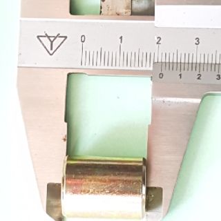 Ắc phuộc sau sắt xi Wave -10ly,12ly x 4cái....