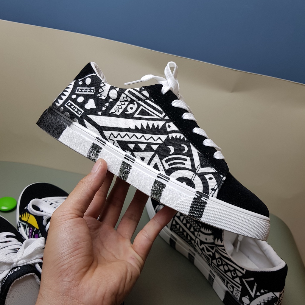 Giầy nam họa tiết  022