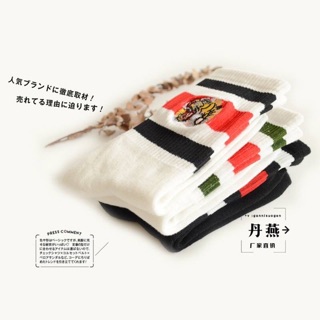 Vớ Gucci Hổ cao .