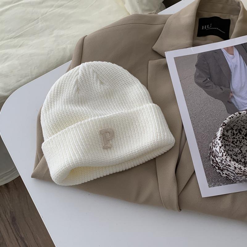 Mũ nón len Hàn Quốc thêu chữ P nhiều màu sẵn hàng - L13