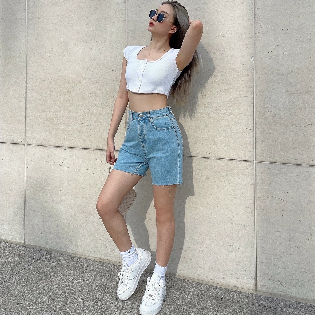 Quần jeans nữ lửng TOPTIFY trơn dáng suông Classic Denim Shorts JQ31