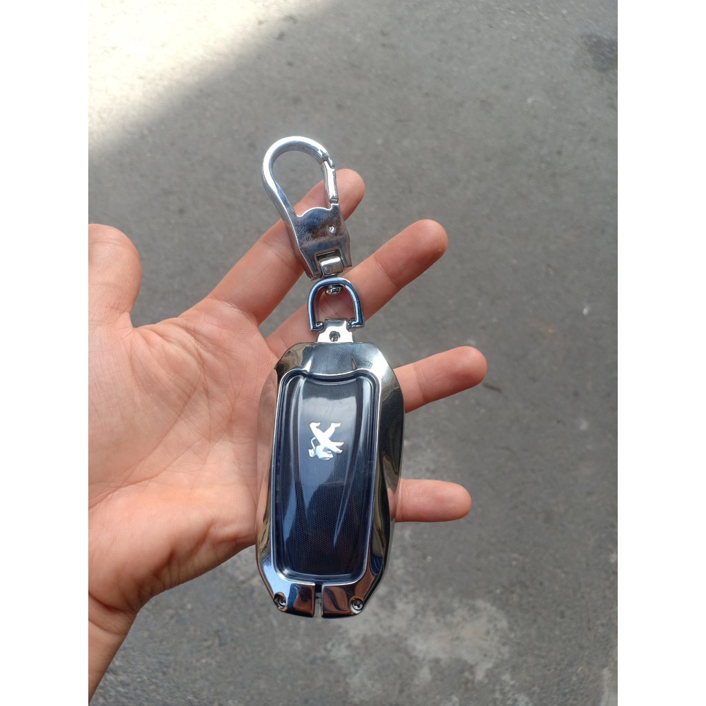 ốp chìa khóa Peugeot mẫu inox M02 màu trắng - kèm móc