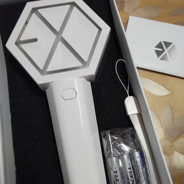 Lightstick EXO PHARYNX BONG ver 2 đèn cổ vũ nhóm nhạc EXO hộp gấp trắng thay chuôi bạc unoff