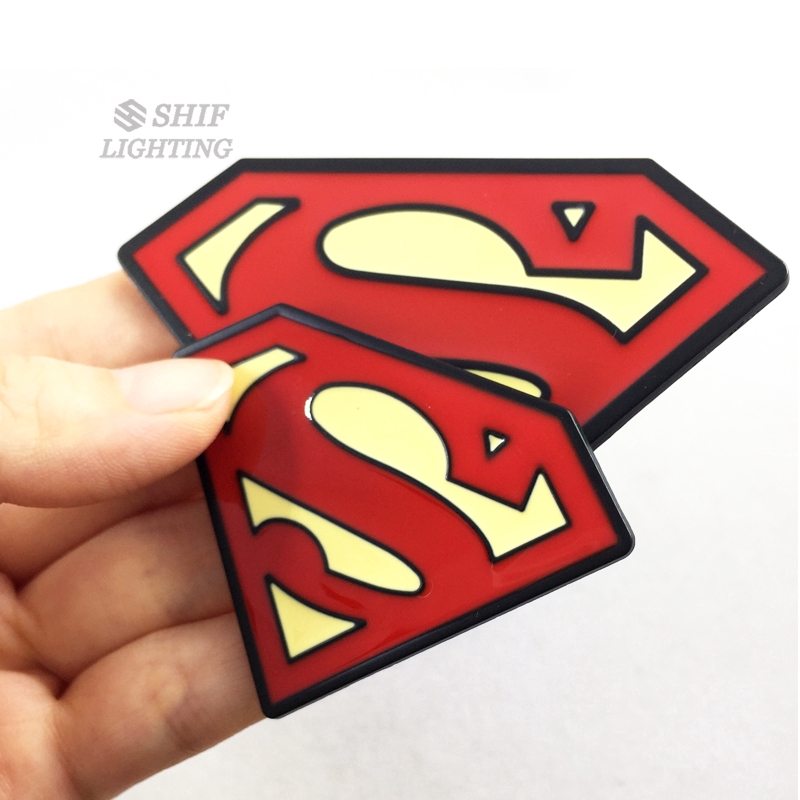 Logo 3D hình SUPERMAN trang trí xe bằng kim loại