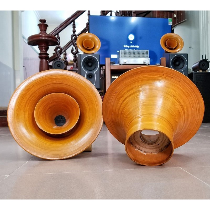 Kèn Tre Độ Loa vành 30cm