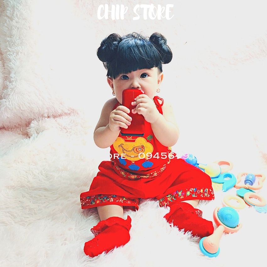 Yếm đỏ Natra cho bé 0-1 tuổi - ảnh thật CHIP STORE Cho bé mặc chụp hình đầy tháng thôi nôi siêu cưng Mẫu giao ngẫu nhiên