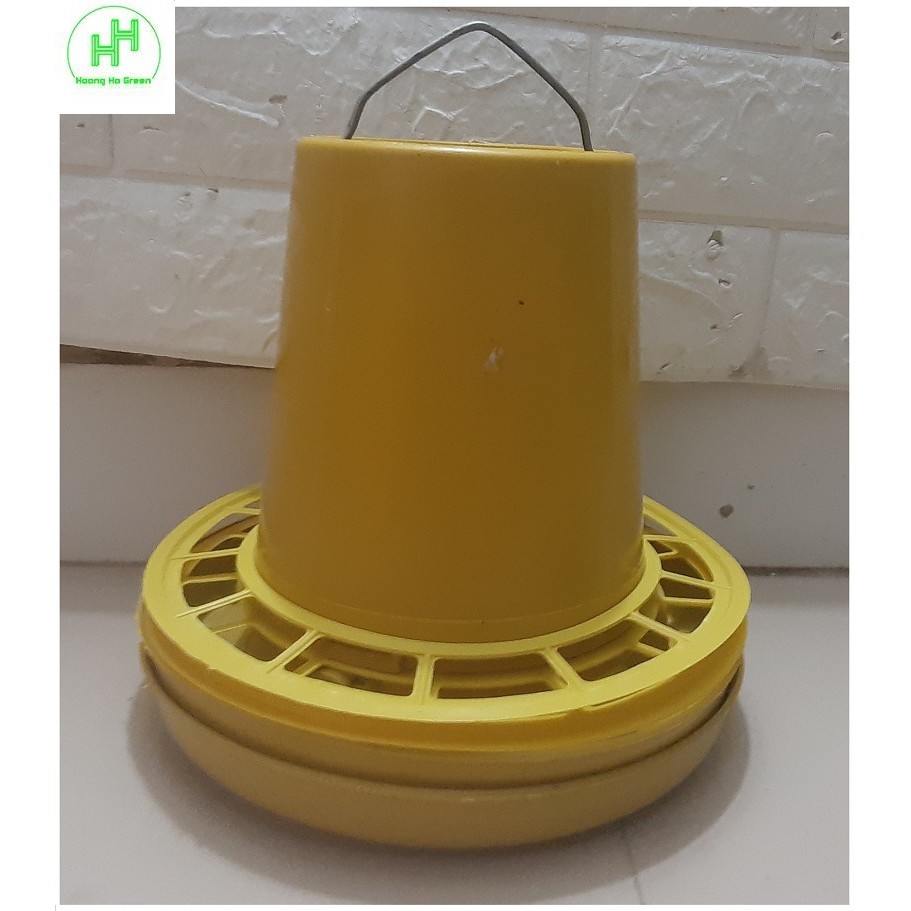 2 Máng ăn trung liền vành LR Số 2 Cho Gia Cầm (Gà, Vịt, Ngan, Ngỗng, Chim....) Chia ô, Kích Thước 22,22,18Cm
