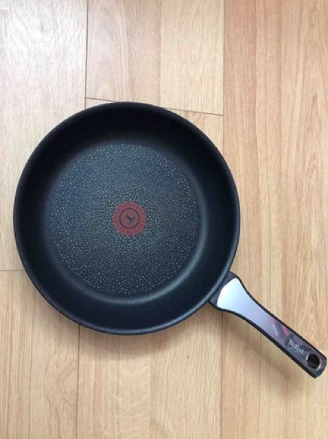 Chảo Tefal Expertise 28cm