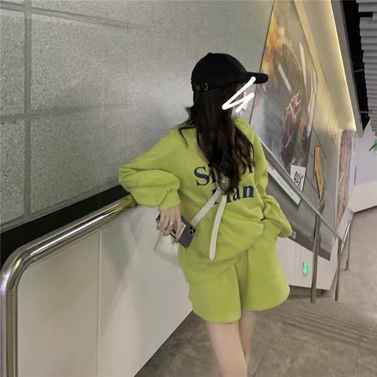 COZOK Set áo thun tay dài in chữ + quần short thời trang cho nữ