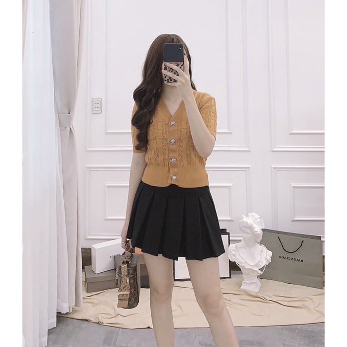 Áo len cài Khuy Cổ Tim