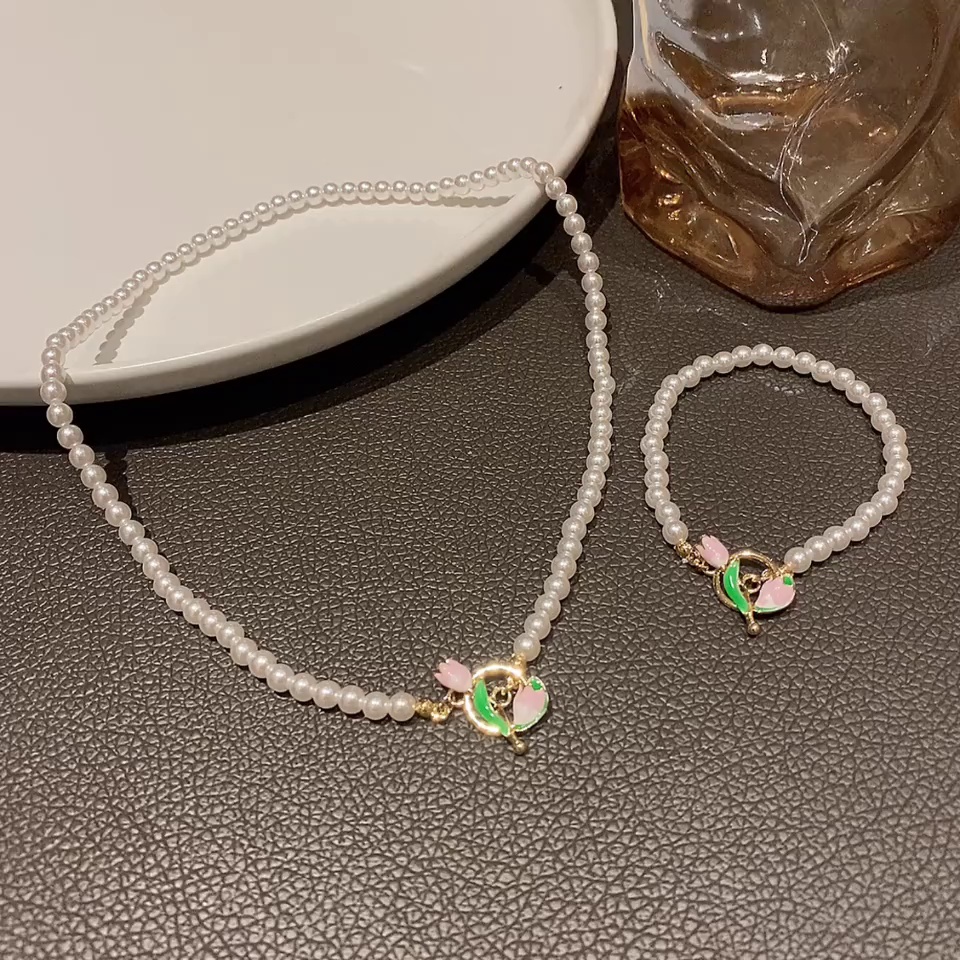 Vòng Tay Chuỗi Hạt Ngọc Trai Màu Hồng / Vàng Hình Hoa Thanh Lịch Cho Nữ