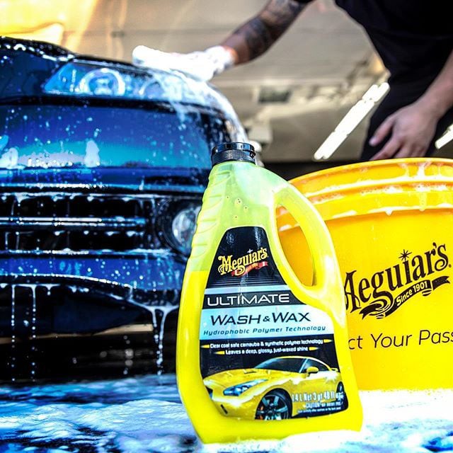 [Mẫu dùng thử] Meguiar's Xà phòng rửa xe có chất tạo bóng dòng Ultimate - Ultimate Wash & Wax, G17748T