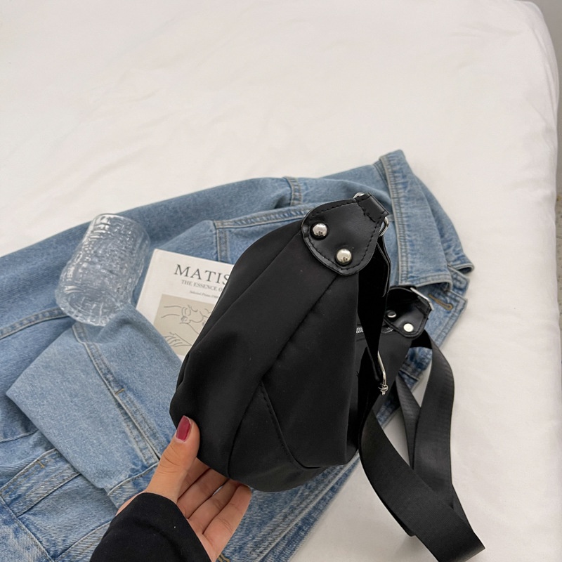Túi Đeo Vai Bằng Nylon Thiết Kế Đơn Giản Thời Trang Xuân Hè Cho Nữ
