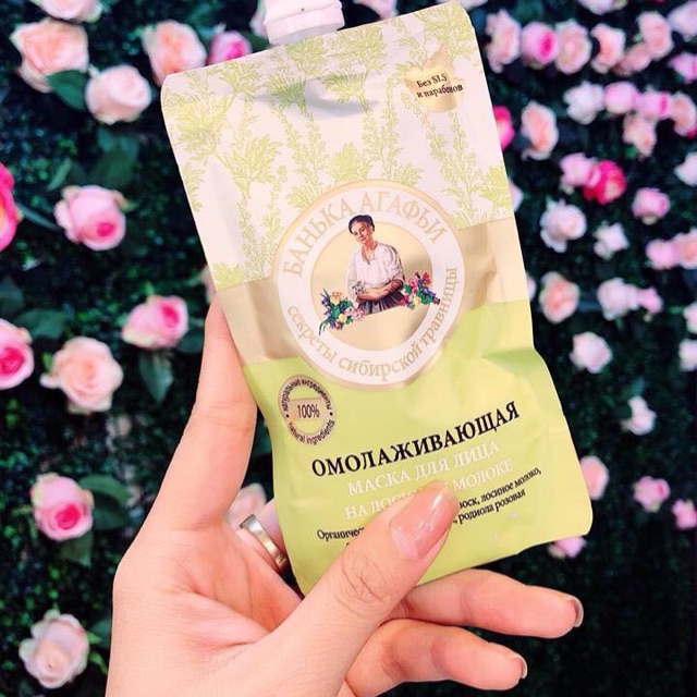 Mặt nạ sữa non bà già Nga