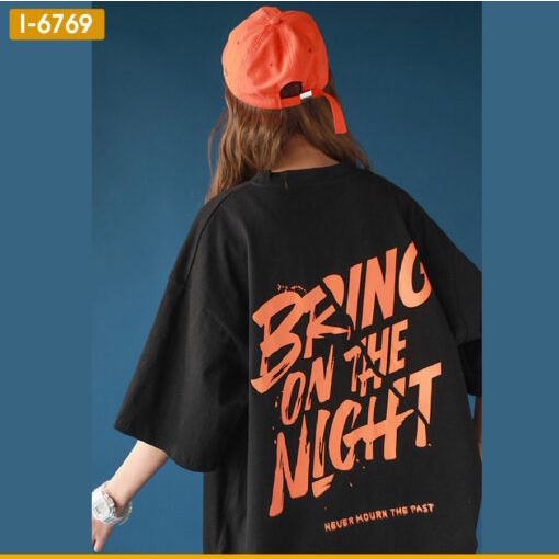 Áo thun đen tay lỡ, form rộng Unisex vải cotton thấm hút mồ hôi in CHỮ MÀU CAM