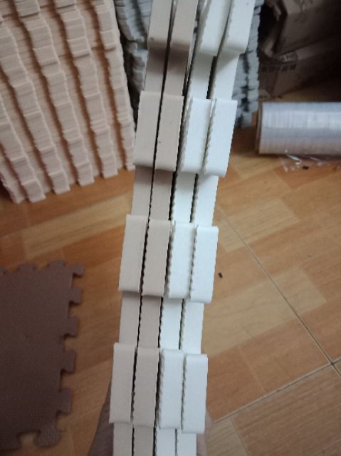 Thảm xốp không mùi 30*30 siêu đẹp màu be - trắng