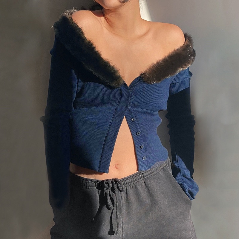 Áo len croptop dài tay cổ lông xanh