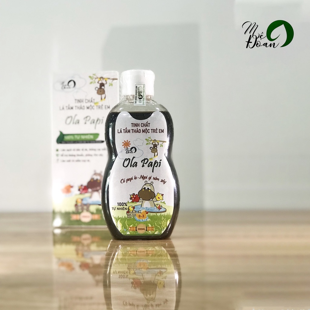 Tinh chất lá tắm thảo mộc trẻ em không cay mắt ngừa rôm mụn ngứa 200ml Mệ Đoan