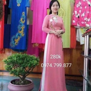 Áo dài thêu ruy băng