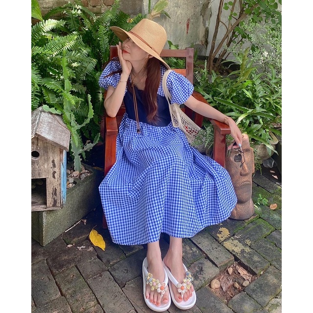 𝐌𝐀𝐑𝐈𝐒 𝐃𝐑𝐄𝐒𝐒 - Đầm caro tay bồng