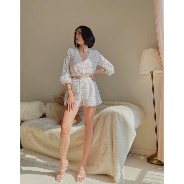 jumpsuit 3 nút cột eo