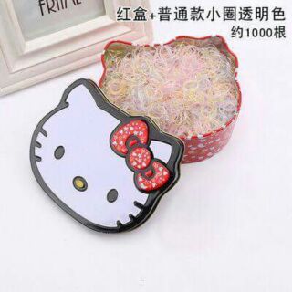 Chun buộc tóc cho bé