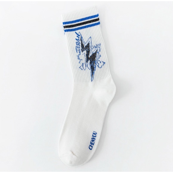 Vớ Tất hoạ tiết trắng đen cổ cao Nam Nữ phong cách thể thao, năng động.