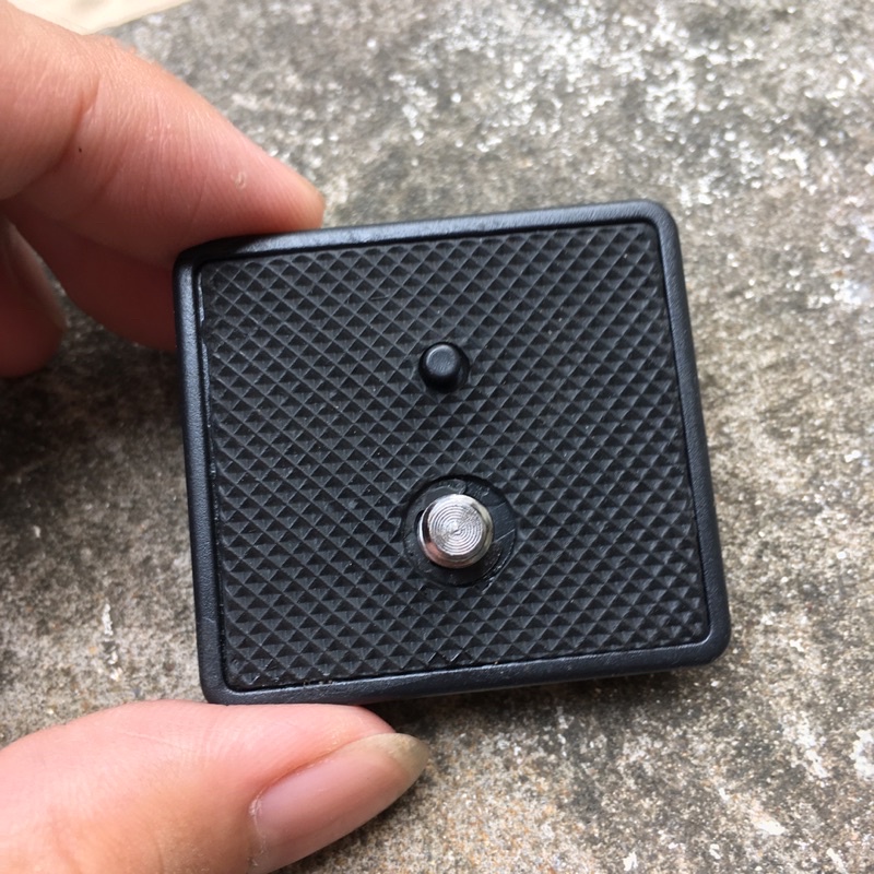 Đế chân Hermex GT-300 - Plate thao tác nhanh