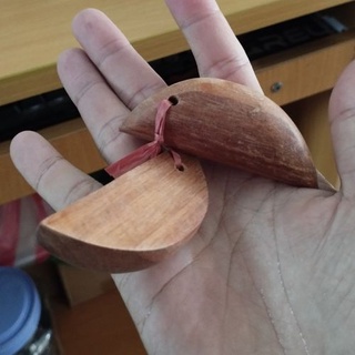 quẻ gỗ xin keo