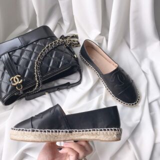 Giày slip on chanel giả đế cói