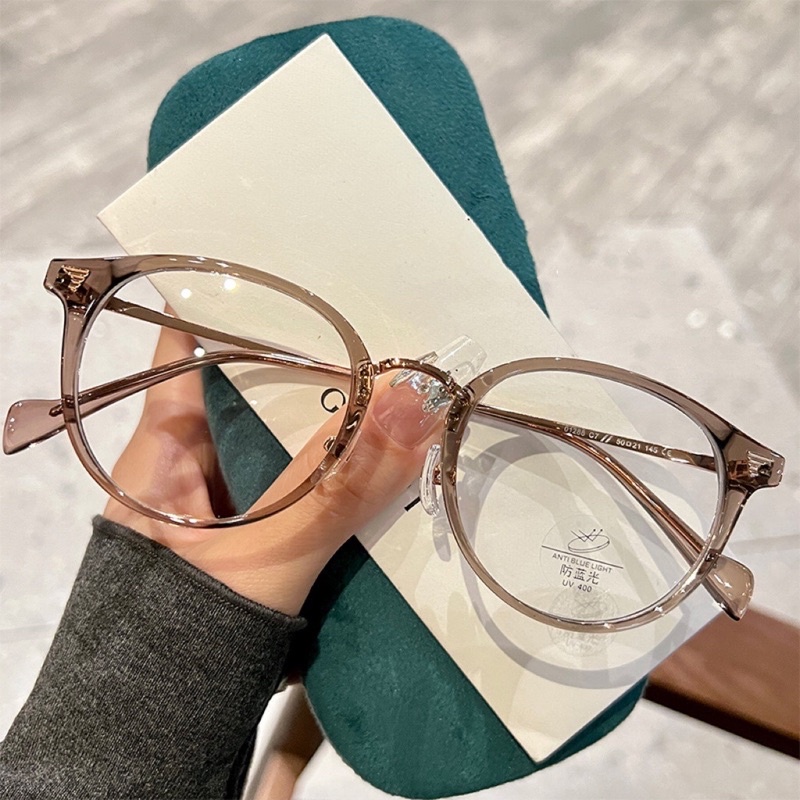 Gọng kính tròn hot trend cực hot 2022