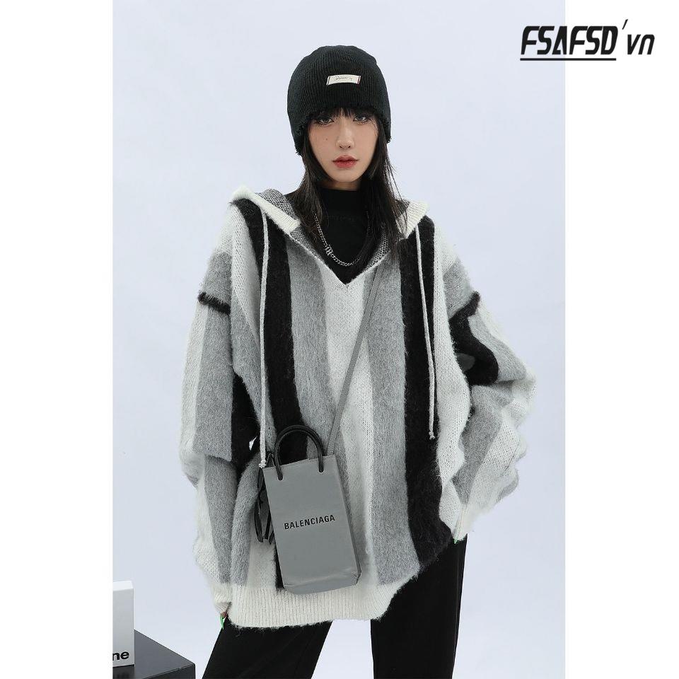 Áo Khoác Sweater Có Mũ Trùm Dáng Rộng Kẻ Sọc Thời Trang Thu Đông 2022 Mới Cho Nữ