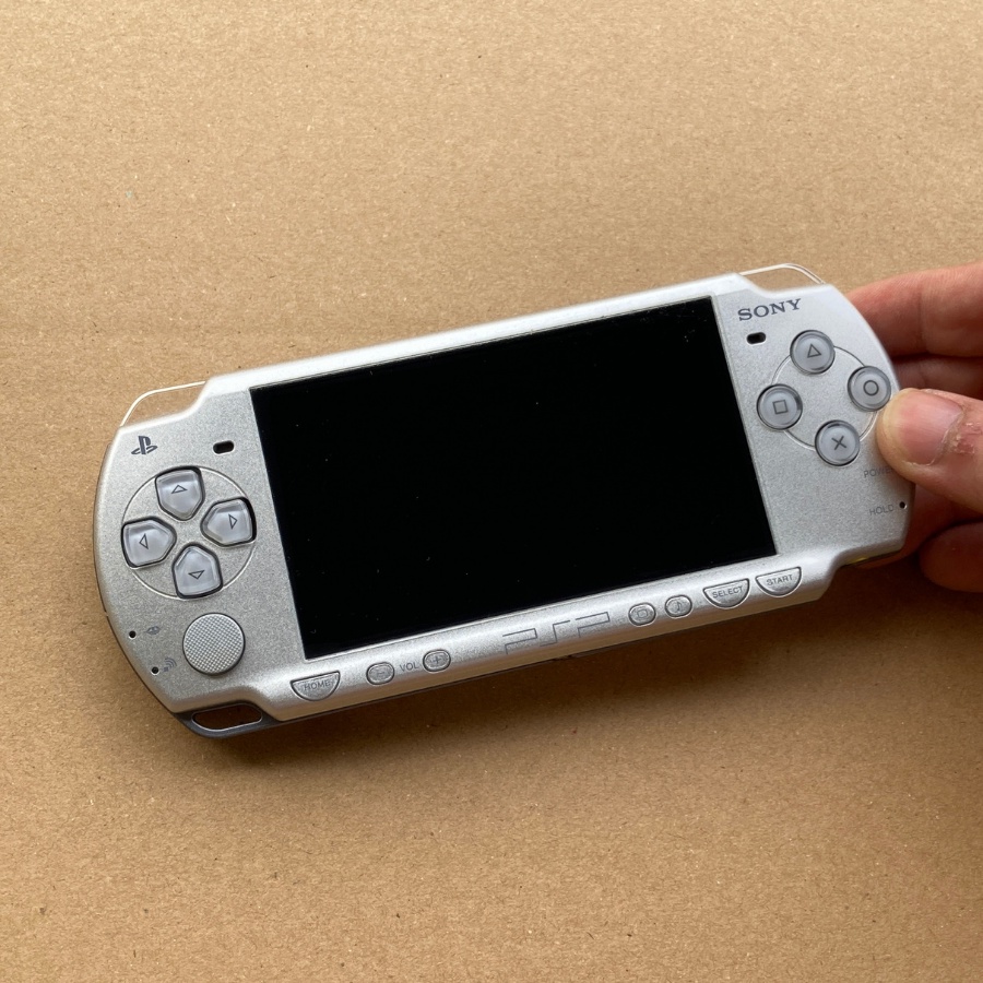 Máy chơi Game Sony PSP 2000 ( Cài sẵn game )