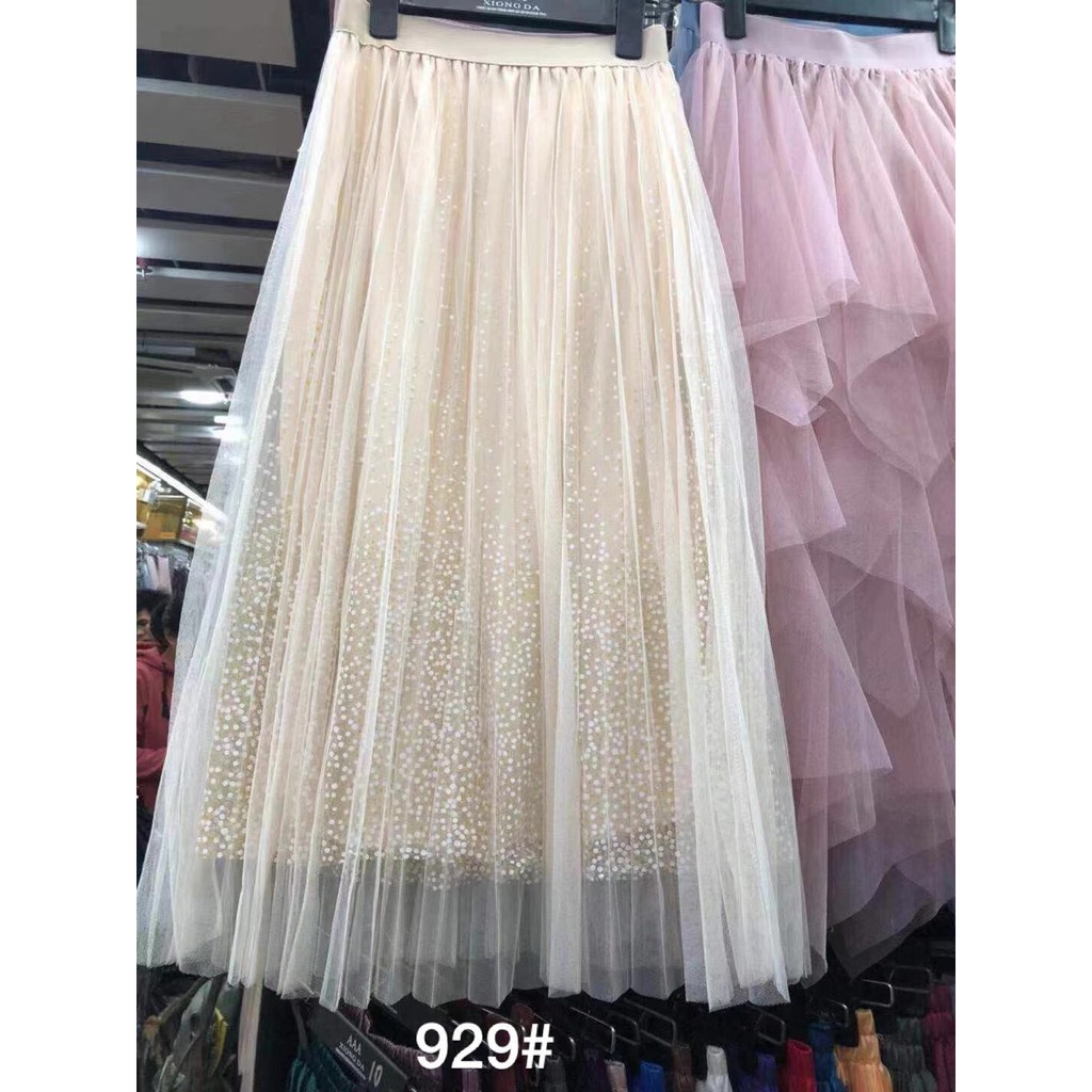 G10. 929. CHÂN VÁY VOL XÒE CHẤM BI