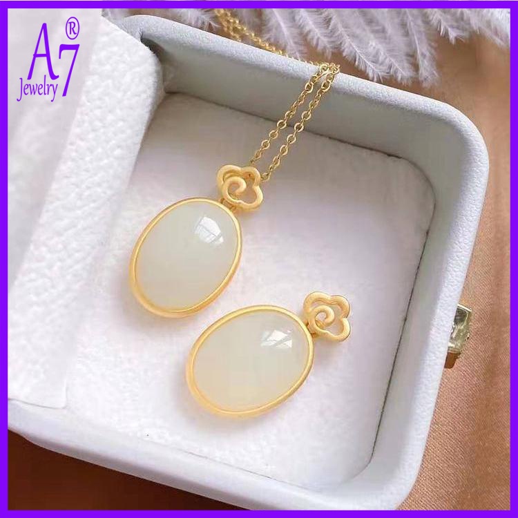 Vòng cổ Bạc 925 Mặt Đá Ngọc Bích Trắng Hình Oval Kiểu Dáng Thanh Lịch Dành Cho Nữ