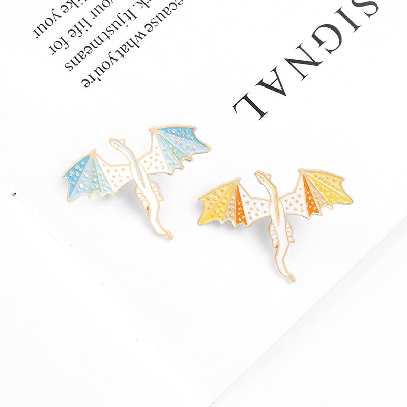 Ghim Cài Áo Hình Khủng Long Bay Dễ Thương