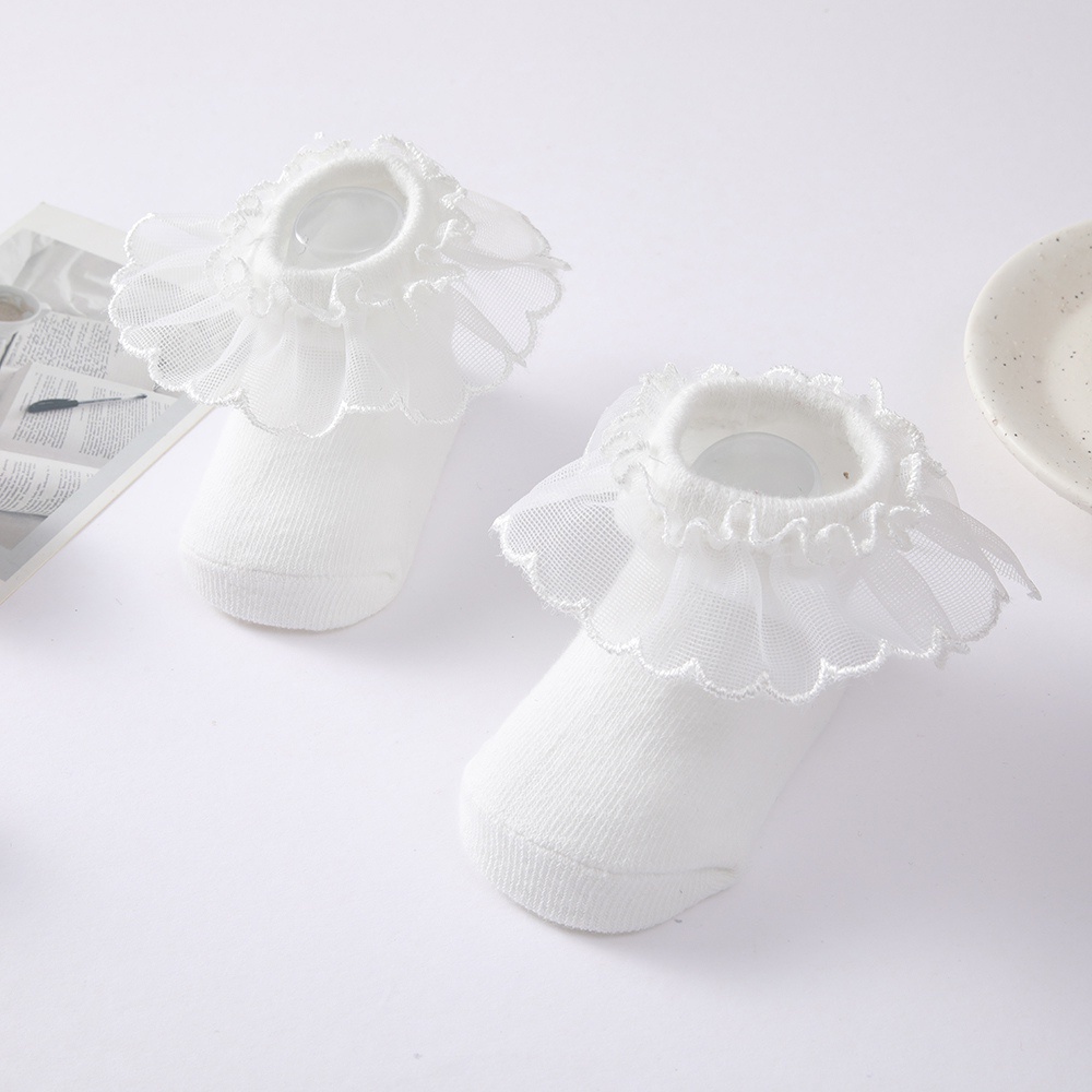 Vớ cotton phối ren thoáng khí dành thích hợp cho bé gái
