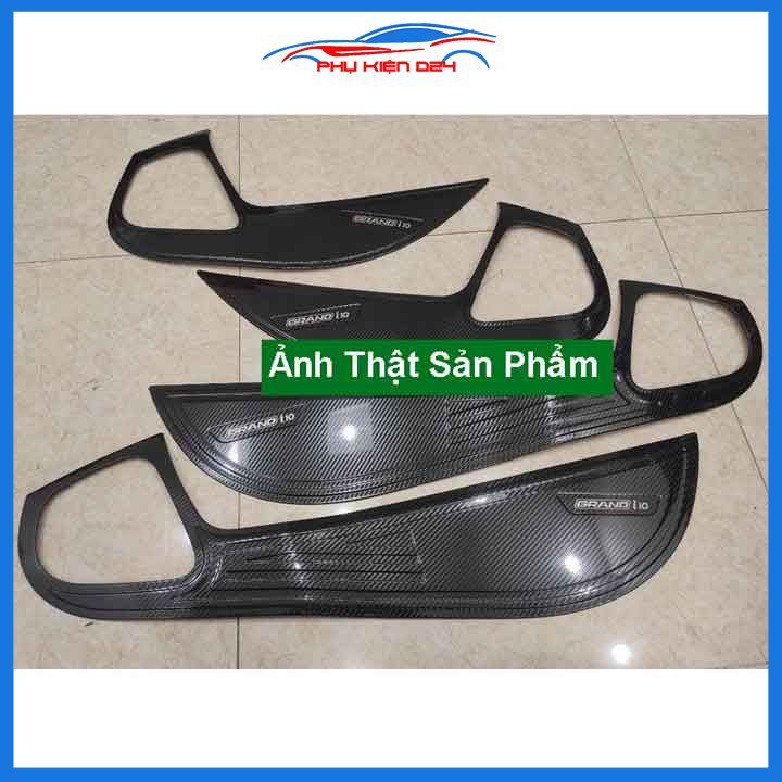 Bộ ốp tapli Hyundai I10 2021-2022 vân Cacbon chống xước va đập khi mở cửa và làm đẹp xe