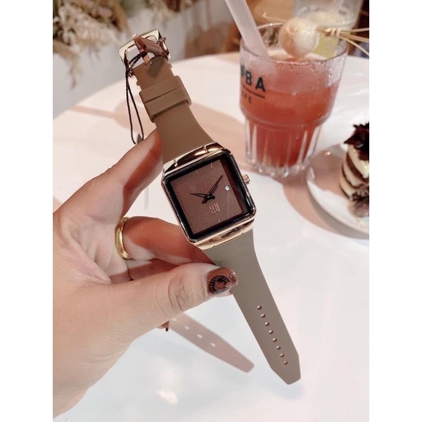 dh Gao nâu tây/ đen , trắng , xanh xám