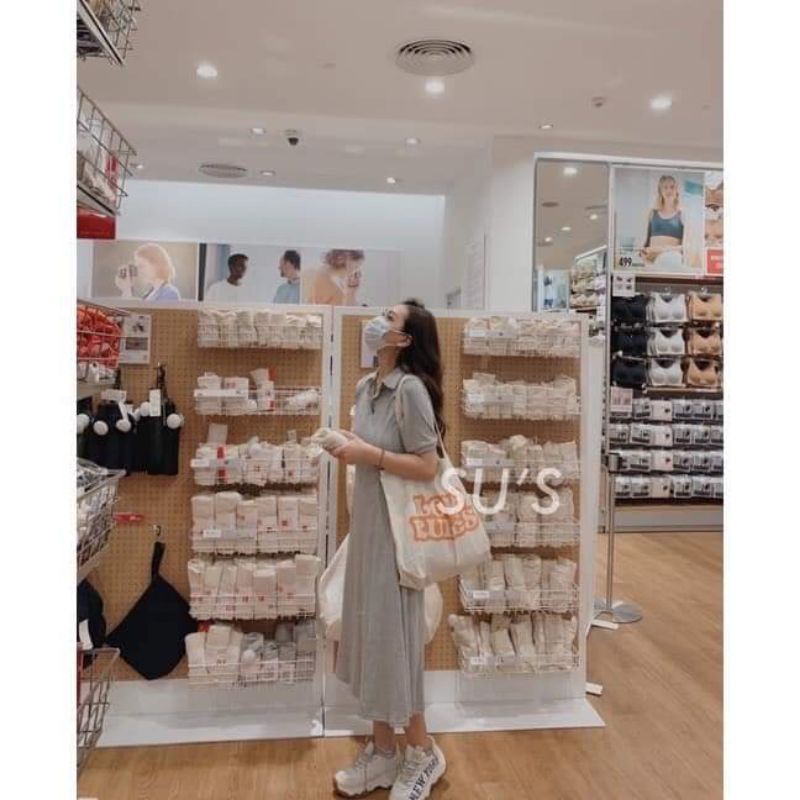 Váy Cổ Đức Tay Bồng