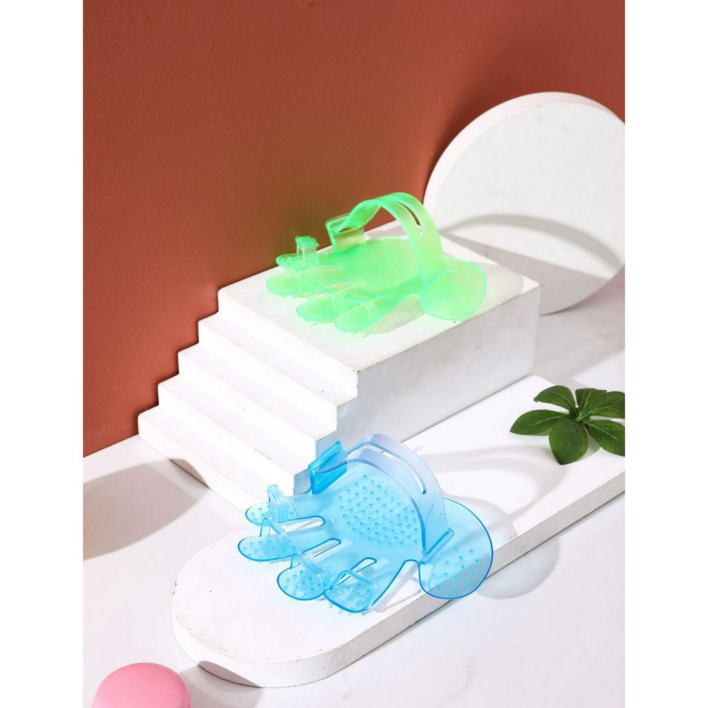 Găng tay tắm cho chó – Phụ kiện chó mèo