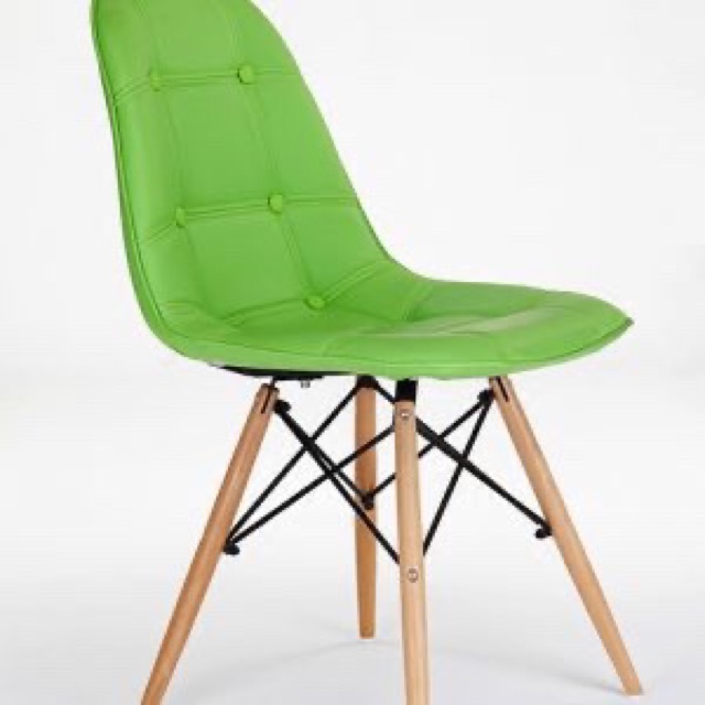 Ghế đệm eames da cúc nhập khẩu ( da cúc)