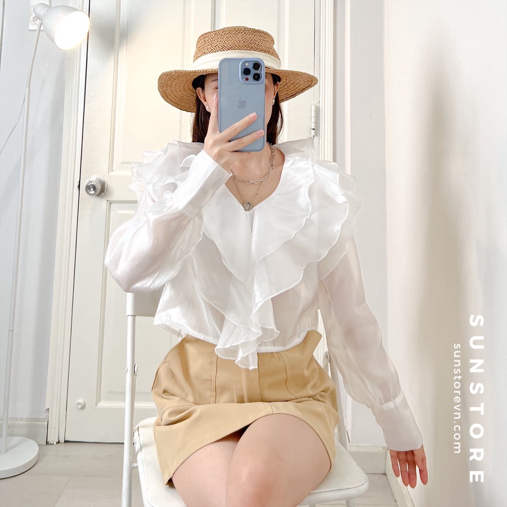 Áo kiểu nữ croptop tay dài cài nút chất liệu organza sang chảnh freesize form chuẩn 2 màu đen và trắng