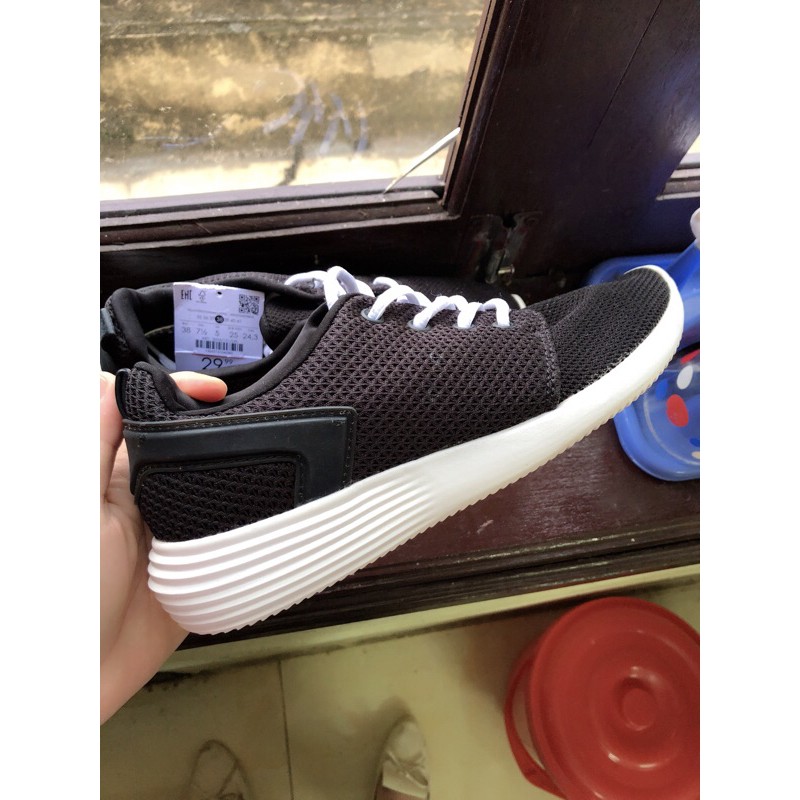 Giày bershka thanh lý size 38