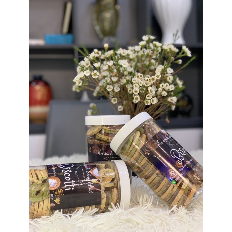 Bánh BISCOTTI Nguyên Cám Không Đường 100% MIX VỊ +NHO KHÔ- Ăn sạch, sống khỏe by NHUNG YURI | BigBuy360 - bigbuy360.vn